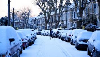 موجة من الطقس السيئ تضرب بريطانيا