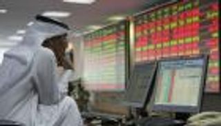 بورصة قطر تنهار لأدنى مستوى في شهرين