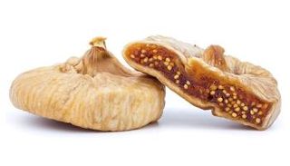 التين المجفف من المصادر الغنية بالفيتامينات