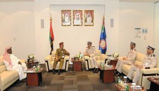 الرميثي يلتقي رؤساء وفود 4 دول على هامش "آيسنار 2018"