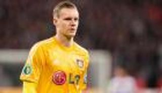 حارس ليفركوزن يعلق على عروض الليجا والبريمييرليج