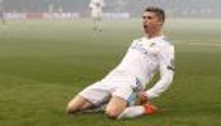 سان جيرمان يمنح رونالدو رقما أوروبيا جديدا