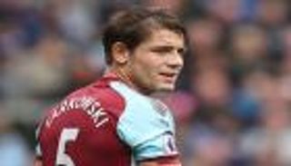 مدافع بيرنلي يعتبر انضمامه لمنتخب إنجلترا أمرا متوقعا