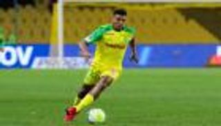 السنغال تخطف موهبة نانت من الجزائر