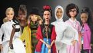 17 دمية جديدة من "باربي" لنساء ملهمات