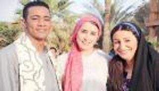 وفاء عامر تنشر أول صورة لها مع محمد رمضان في "نسر الصعيد"