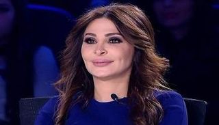 إليسا تحتفل بيوم المرأة العالمي على تويتر