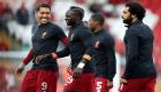 لاعب ليفربول يُرحب بمواجهة فريق إنجليزي في دوري الأبطال