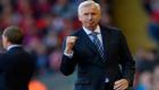 مدرب وست بروميتش يدعو فريقه للاقتداء بليستر سيتي