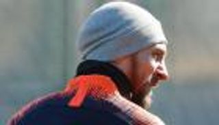 ظرف عائلي يبعد ميسي عن مواجهة ملقا