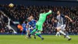 رياض محرز يقود ليستر سيتي للفوز ويزيد متاعب وست بروميتش