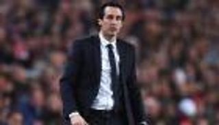 جماهير سان جيرمان تطلق صافرات الاستهجان ضد إيمري