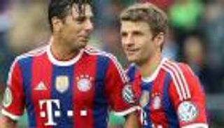 بيتزارو ومولر شريكان في حصان باسم مدرب بايرن ميونيخ