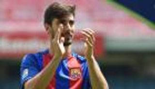 ميلان يبحث ضم نجم برشلونة