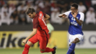 الهلال يقترب من توديع دوري أبطال آسيا بهزيمة جديدة