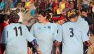 بالصور.. مباراة لكرة القدم بين نساء قرية "بوزقان" الجزائرية