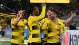 دورتموند يخطف فوزا قاتلا من فرانكفورت بالدوري الألماني