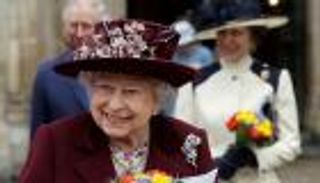 خطيبة الأمير هاري تشارك في أول نشاط رسمي مع الملكة إليزابيث