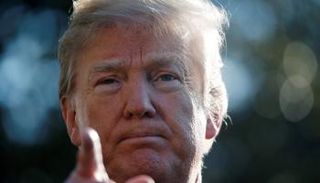 دونالد ترامب يهدد النمو العالمي بإجراءات حمائية