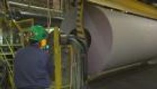 كندا تتذوق "مرارة" رسوم ترامب على الورق