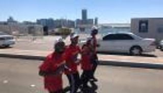 بالفيديو.. شعلة الأولمبياد الخاص تطوف أبوظبي بمشاركة مطر وخصيف