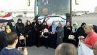 تصويت المصريين بالدول العربية.. طوابير حاشدة على إيقاع الأغاني الوطنية