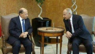 أبو الغيط والرئيس اللبناني ميشيل عون (أرشيف)