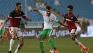 عمر السومة ينتقد قرارات مدرب الأهلي بعد مواجهة الرائد