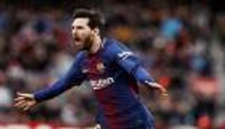 ميسي يدفع عن نفسه تهمة الأنانية