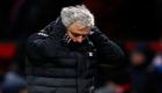 مورينيو يوجه سهام الانتقادات للاعبيه بعد الفوز على برايتون