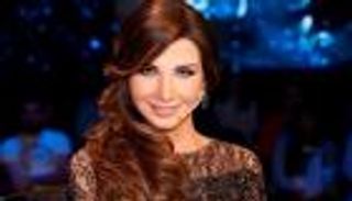 نانسي عجرم تحتفل بعيد الأم مع أسرة "منا وجر"