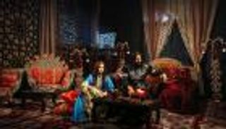 بالصور.. عبد المحسن النمر وأسيل عمران يكشفان دوريهما في هارون الرشيد