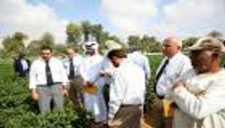 "خدمات المزارعين" بأبوظبي يطلق خطة لتدريب عمال المزارع 