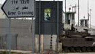 إسرائيل تعتقل موظفا بالقنصلية الفرنسية بدعوى تهريب أسلحة من غزة