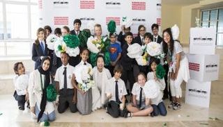 إطلاق مبادرة "الفنانون في المدارس" بدبي