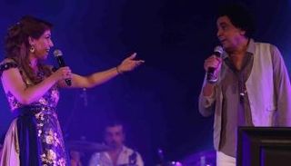 منير يطرب 40 ألف شخص في ختام احتفالات الأقصر