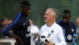 ديشامب: بوجبا غير سعيد في مانشستر يونايتد