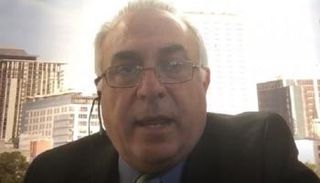 توم حرب مدير التحالف الأمريكي الشرق أوسطي