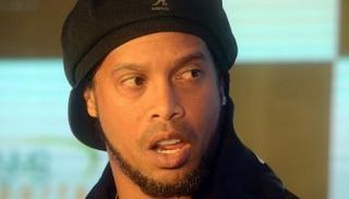 رونالدينيو نجم البرازيل السابق