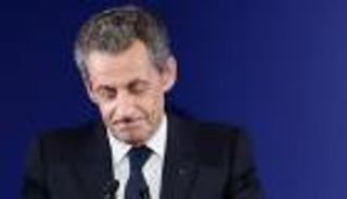 تفاصيل شهادته.. ساركوزي: حياتي تحولت لجحيم بسبب "ليبيا"