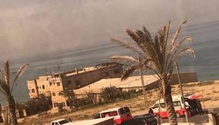 سيارات الإسعاف في موقع الاشتباكات