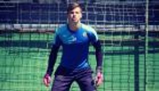 حارس كرواتي على رادار بايرن لخلافة نوير