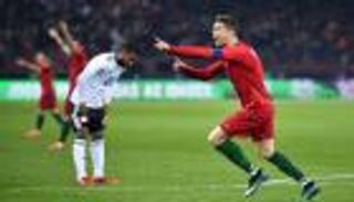 رونالدو يصبح ثالث أفضل هداف دولي بعد ثنائية الفراعنة