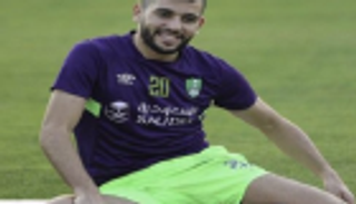 إصابة بن عمر تقلق أهلي جدة