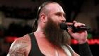 سترومان يتحدى سيزارو وشيموس