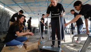 "دبي العطاء" تطلق مبادرة "التطوع في الإمارات 2018"