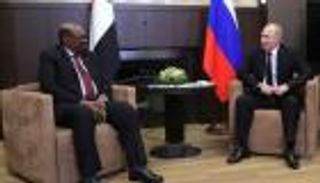 الخرطوم وموسكو.. تقارب يثير جدلا