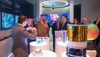 الأمير محمد بن سلمان خلال زيارة معهد ماساتشوستس للتكنولوجيا