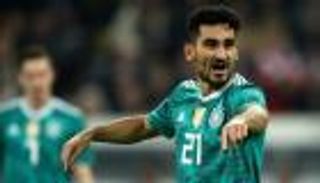 جوندوجان: لم أصدق سباعية ألمانيا في مرمى البرازيل