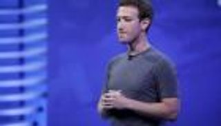 مؤسس فيسبوك يعتذر للبريطانيين عن "خيانة الأمانة" على طريقته